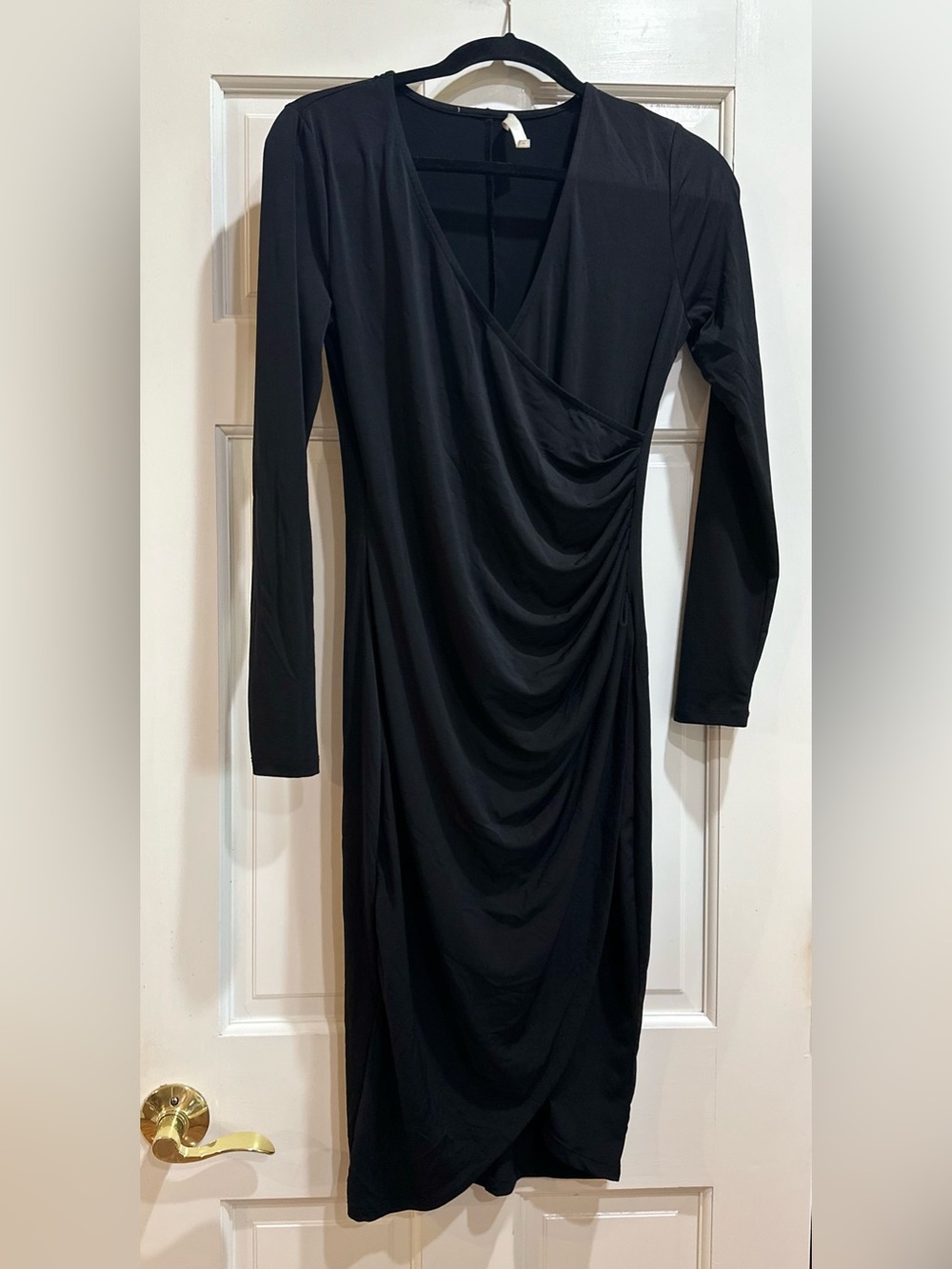 Women’s Intempo Black V-neck Faux Wrap Party Dress Long Sleeve Midi Ruche Small